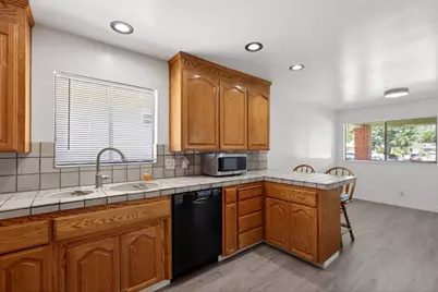 741 N 21st St, San Jose, CA 95112 - Photo 12