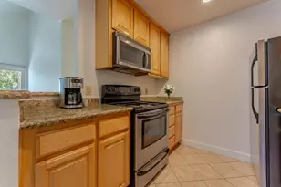 15 Monte Verano Ct, San Jose, CA 95116 - Photo 8