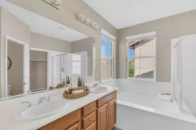 7054 Goldenspur Loop, San Jose, CA 95138 - Photo 22