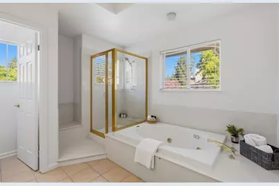 553 Mill River Ln, San Jose, CA 95134 - Photo 24