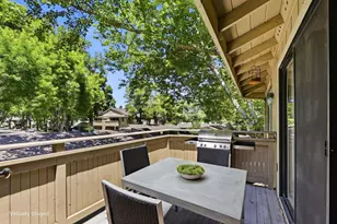 5689 Makati Cir H, San Jose, CA 95123 - Photo 18