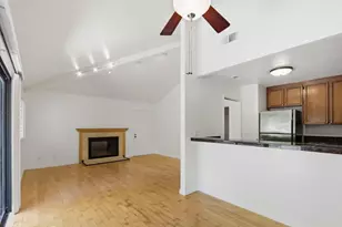5689 Makati Cir H, San Jose, CA 95123 - Photo 8