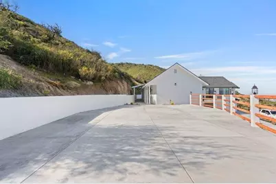 228 Pine Canyon Rd, Salinas, CA 93908 - Photo 36