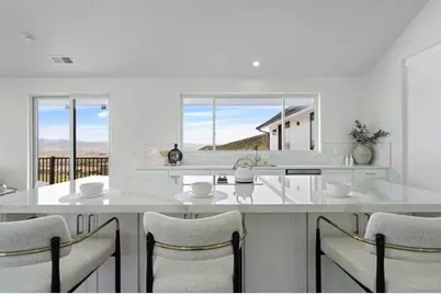 228 Pine Canyon Rd, Salinas, CA 93908 - Photo 14
