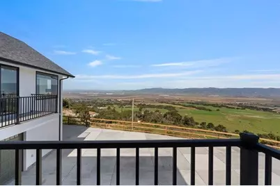 228 Pine Canyon Rd, Salinas, CA 93908 - Photo 16