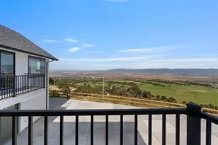228 Pine Canyon Rd, Salinas, CA 93908 - Photo 16