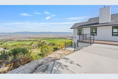 228 Pine Canyon Rd, Salinas, CA 93908 - Photo 48