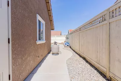 656 Grape Ct, Los Banos, CA 93635 - Photo 54