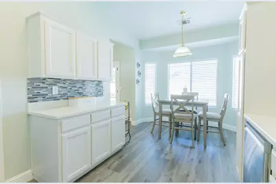 656 Grape Ct, Los Banos, CA 93635 - Photo 22