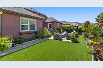 146 Elderberry, Brisbane, CA 94005 - Photo 34