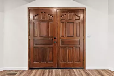 17115 Holiday Dr, Morgan Hill, CA 95037 - Photo 6