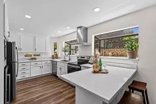 17115 Holiday Dr, Morgan Hill, CA 95037 - Photo 16