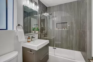 1630 Oakdale Ave, San Francisco, CA 94124 - Photo 28
