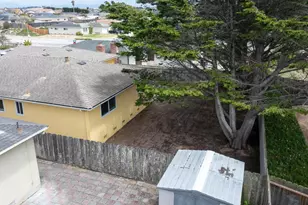 128 Brookside Pl, Marina, CA 93933 - Photo 36