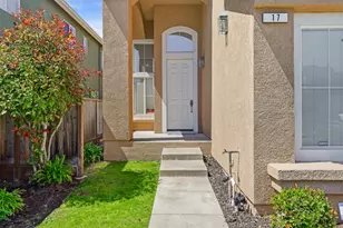 17 Miranda Ct, Alameda, CA 94502 - Photo 4