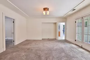 272 S 12th St, San Jose, CA 95112 - Photo 8
