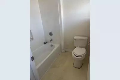 15801 Crescent Park Cir, Lathrop, CA 95330 - Photo 18