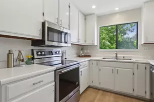 145 Albacore Ln, Foster City, CA 94404 - Photo 10