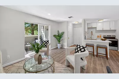 1970 Prince George Dr, San Jose, CA 95116 - Photo 6