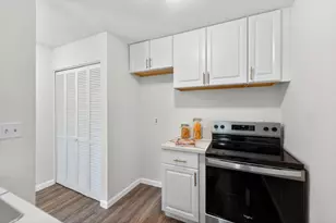 1970 Prince George Dr, San Jose, CA 95116 - Photo 10