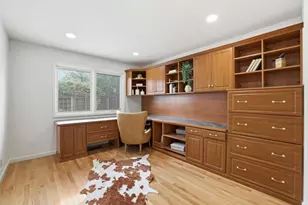 18967 Palo Oaks Ct, Saratoga, CA 95070 - Photo 22