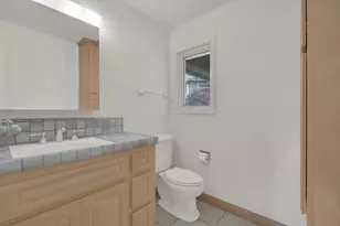 18967 Palo Oaks Ct, Saratoga, CA 95070 - Photo 32