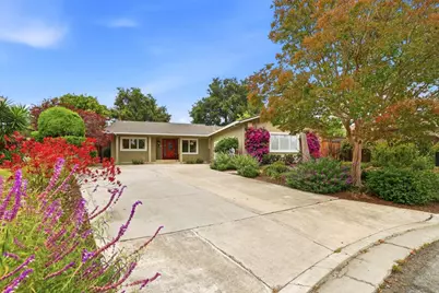 18967 Palo Oaks Ct, Saratoga, CA 95070 - Photo 4