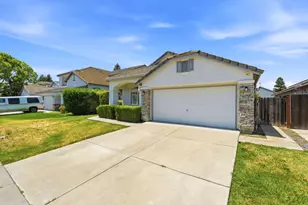 1971 Crutchfield Ln, Manteca, CA 95336 - Photo 2