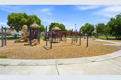 1971 Crutchfield Ln, Manteca, CA 95336 - Photo 34