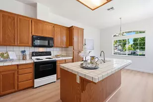 1971 Crutchfield Ln, Manteca, CA 95336 - Photo 8