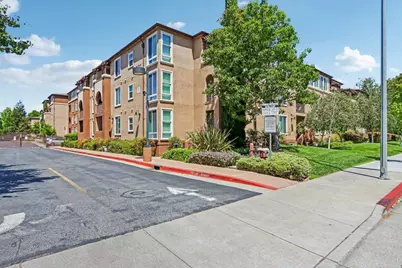 801 S Winchester Blvd 1204, San Jose, CA 95128 - Photo 2