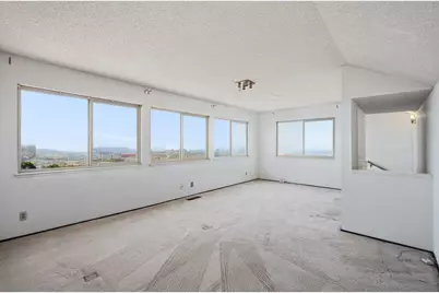 10 Hillview Ct, San Francisco, CA 94124 - Photo 28