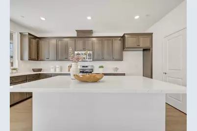 8600 Rockaway Dr, Vallejo, CA 94591 - Photo 10