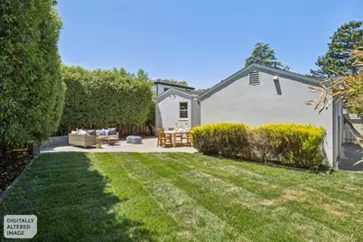 905 Rose Ct, Burlingame, CA 94010 - Photo 32
