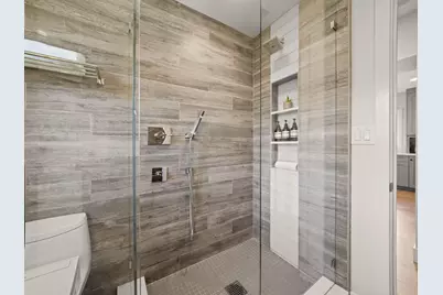 1361 Vancouver Ave, Burlingame, CA 94010 - Photo 32