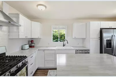 501 Brighton Rd, Pacifica, CA 94044 - Photo 12