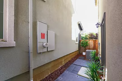 1303 Antonella Pl, Hayward, CA 94541 - Photo 44