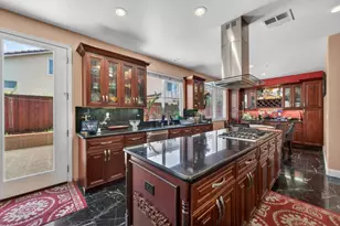 34237 Torrey Pine Ln, Union City, CA 94587 - Photo 12