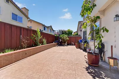 34237 Torrey Pine Ln, Union City, CA 94587 - Photo 34