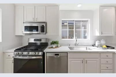 1145 Ebener St, Redwood City, CA 94061 - Photo 12