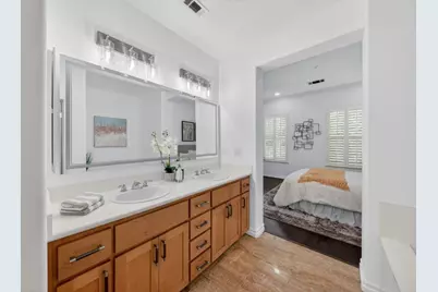 807 Georgetown Pl, San Jose, CA 95126 - Photo 16