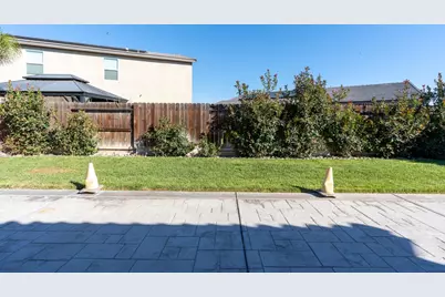 664 Amabile Dr, Los Banos, CA 93635 - Photo 58