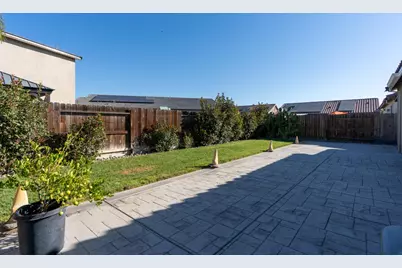 664 Amabile Dr, Los Banos, CA 93635 - Photo 52