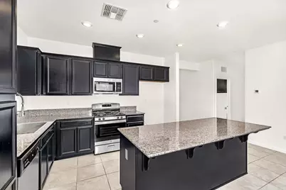 664 Amabile Dr, Los Banos, CA 93635 - Photo 30