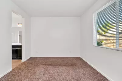 664 Amabile Dr, Los Banos, CA 93635 - Photo 38