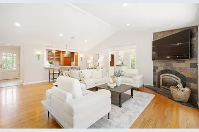 640 Derby Ct, Sunnyvale, CA 94087 - Photo 10