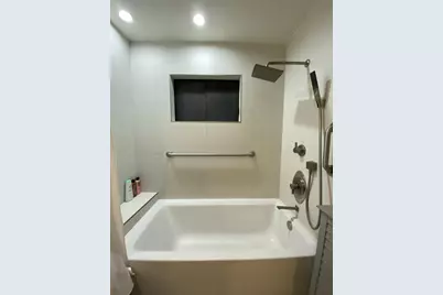 1215 Permata Ct, San Jose, CA 95116 - Photo 6