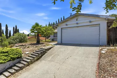 4839 Snow Dr, San Jose, CA 95111 - Photo 2