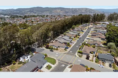 2600 Evergreen Dr, San Bruno, CA 94066 - Photo 58