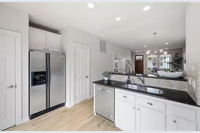 302 Creekside Village Dr, Los Gatos, CA 95032 - Photo 12
